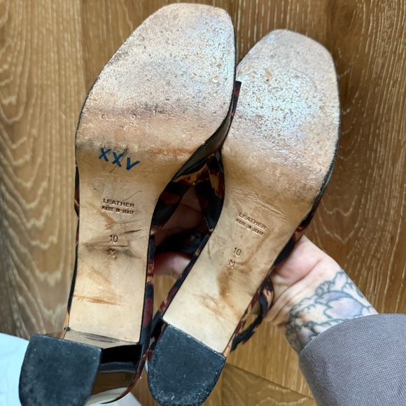 Yves Saint Laurent cheetah print heels sling back - Picture 5 of 12